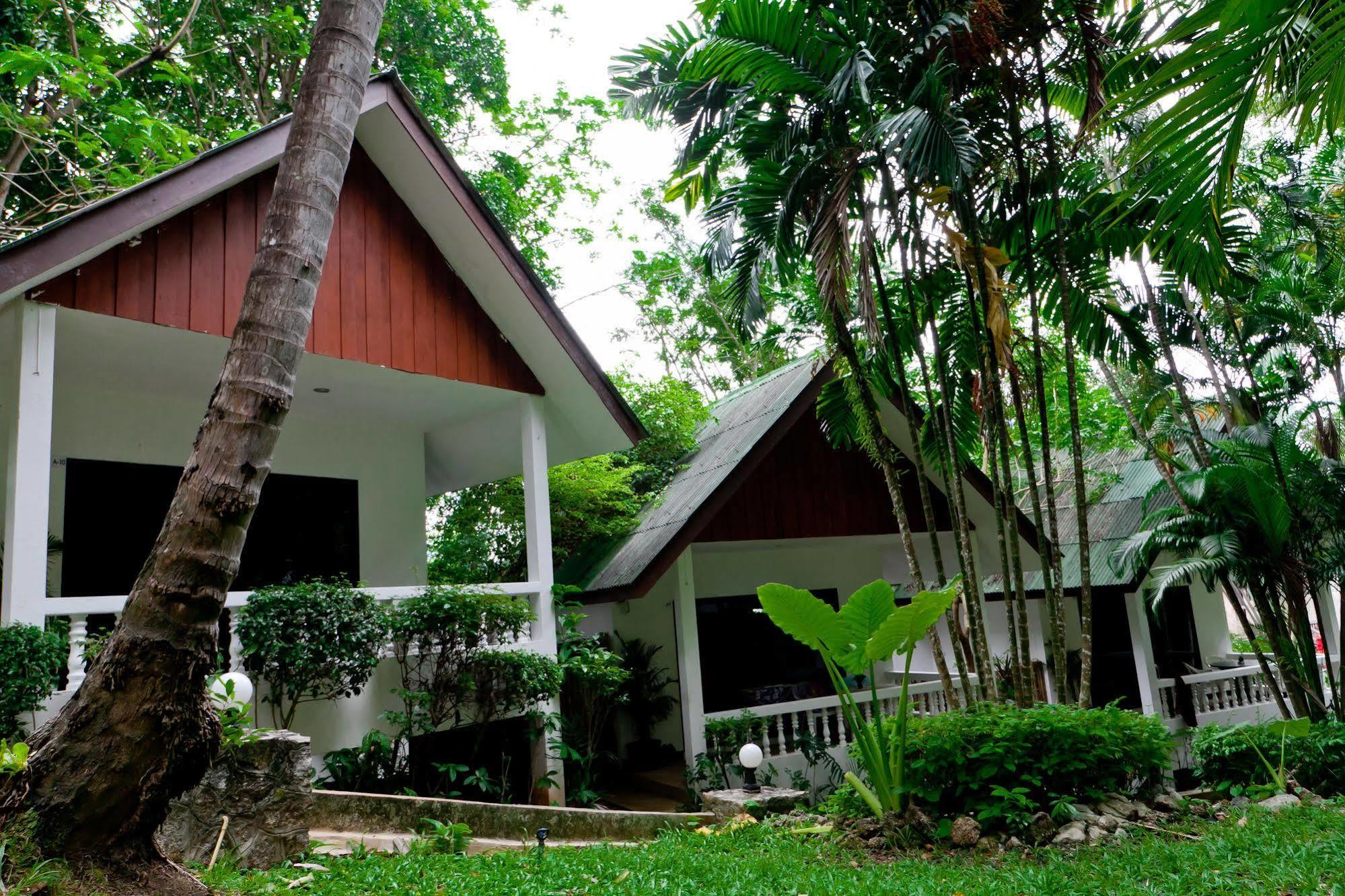 Full Moon Beach Resort Karon Exterior photo