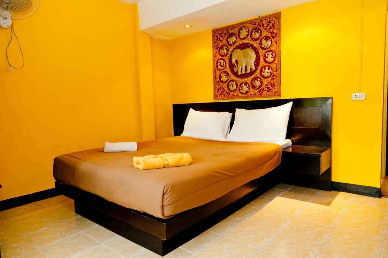 Full Moon Beach Resort Karon Exterior photo